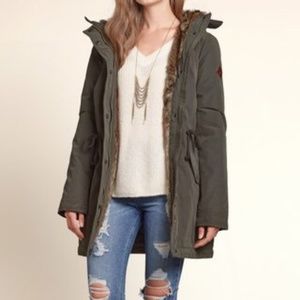 Hollister Green Parka